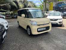 Suzuki SPACIA 2015 Car