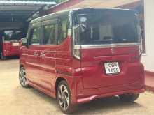 https://riyasewana.com/uploads/suzuki-spacia-23190419124.jpg