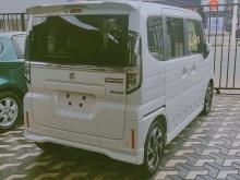 https://riyasewana.com/uploads/suzuki-spacia-27547336944.jpg