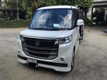 Suzuki Spacia 2017 Car