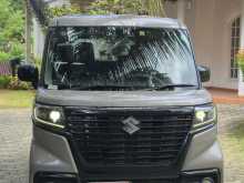 Suzuki Spacia 2023 Car