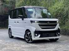 Suzuki Spacia 2023 Car
