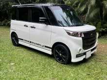 Suzuki Spacia 2017 Car