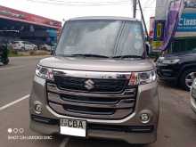Suzuki SPACIA CASTUM Z 2016 Car