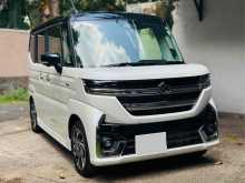 Suzuki Spacia Costom XS 2024 Car