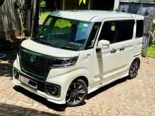 Suzuki Spacia Custom Z 2018 Car
