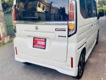 https://riyasewana.com/uploads/suzuki-spacia-custom-1213533022303.jpg