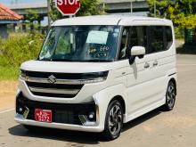 Suzuki Spacia Custom XS 2026 Car