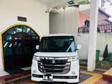 Suzuki SPACIA CUSTOM Z SAFETY 2017 Car