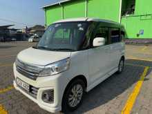 Suzuki SPACIA Custom Z 2018 Car