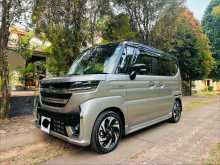Suzuki SPACIA CUSTOM HYBRID XS TURBO 2024 Car
