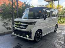 Suzuki Spacia Custom XS Turbo 2024 Car