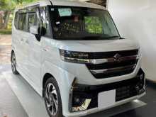 Suzuki Spacia Custom XS 2025 Car
