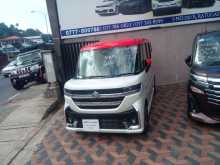Suzuki SPACIA CUSTOM 2023 Car