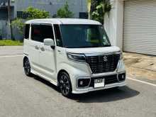 Suzuki Spacia Custom XS 2018 Car