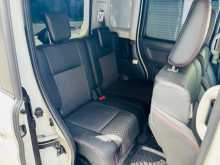 https://riyasewana.com/uploads/suzuki-spacia-custom-23121811886.jpg