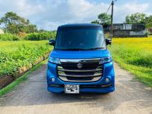 Suzuki Spacia Custom Z 2017 Car