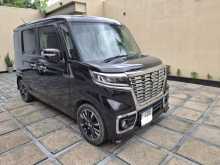 https://riyasewana.com/uploads/suzuki-spacia-custom-5125520622.jpg