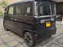 https://riyasewana.com/uploads/suzuki-spacia-custom-5125520725.jpg