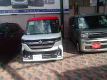 Suzuki SPACIA CUSTOM XS 2023 Car