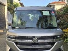 Suzuki Spacia Custom GS 2024 Car