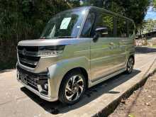 https://riyasewana.com/uploads/suzuki-spacia-custom-573952532.jpg