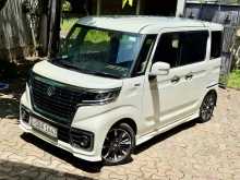 Suzuki Spacia Custom Z Yaka Face 2018 Car