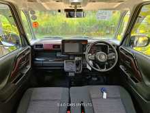 https://riyasewana.com/uploads/suzuki-spacia-custom-z-4100428794.jpg