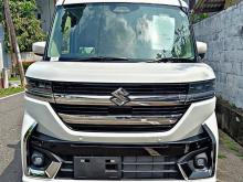 Suzuki SPACIA CUSTOMS XS 2024 Car