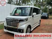 https://riyasewana.com/uploads/suzuki-spacia-mazda-1235631773.jpg