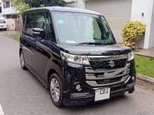 Suzuki SPACIA SAFETY 2017 Car