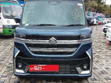 Suzuki SPACIA XS CUSTOM 2024 Car