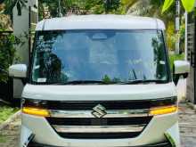 Suzuki Spacia XS 2024 Car