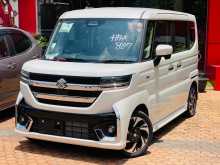 Suzuki Spacia Xs Custom 2024 Car