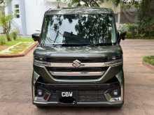 Suzuki SPACIA XS CUSTOM4WAY-HUD 2025 Car