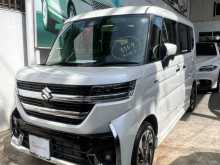 Suzuki Spacia XS Custom 2024 Car