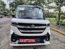 Suzuki Spacia 2023 Car