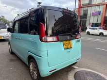 https://riyasewana.com/uploads/suzuki-spcia-2017-1618201412402.jpg