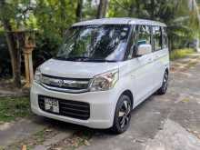 Suzuki Spacia 2017 Car