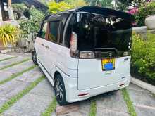 https://riyasewana.com/uploads/suzuki-specia-custom-2015-87301012314.jpg