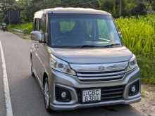 Suzuki Spacia CUSTOM 2017 Car