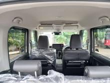 https://riyasewana.com/uploads/suzuki-specia-xs-161107276905.jpg