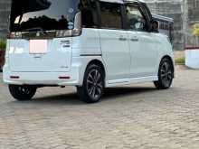 https://riyasewana.com/uploads/suzuki-spesia-custom-2017-1614193712443.jpg