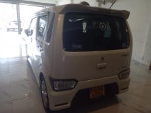 https://riyasewana.com/uploads/suzuki-stingray-1122223617625.jpg