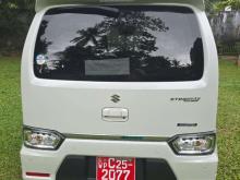 https://riyasewana.com/uploads/suzuki-stingray-11456176755.jpg