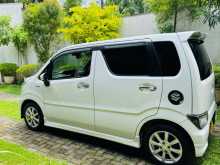 https://riyasewana.com/uploads/suzuki-stingray-12038124033.jpg