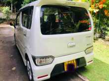 https://riyasewana.com/uploads/suzuki-stingray-2018-2914381612622.jpg