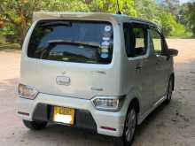 https://riyasewana.com/uploads/suzuki-stingray-211425922042.jpg