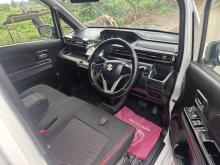 https://riyasewana.com/uploads/suzuki-stingray-21405396144.jpg