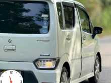 https://riyasewana.com/uploads/suzuki-stingray-2223401322472.jpg